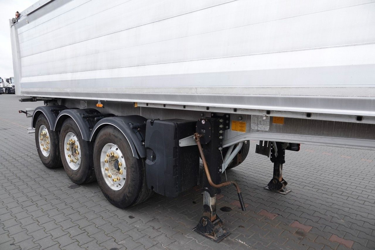 Benalu WYWROTKA / 25 m3 / ALUMINIOWA / OŚ PODNOSZONA / - Кипер полуприколка: слика 5 Benalu WYWROTKA / 25 m3 / ALUMINIOWA / OŚ PODNOSZONA / - Кипер полуприколка: слика 5