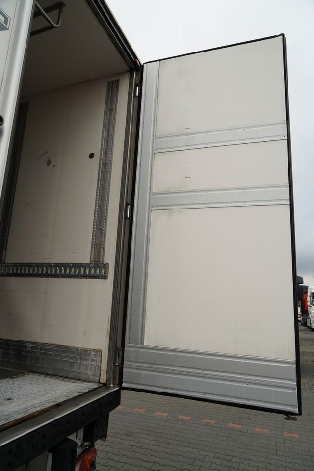 Лизинг на  Chereau CHŁODNIA / CARRIER VECTOR 1950MT  / DOPPELSTOCK Chereau CHŁODNIA / CARRIER VECTOR 1950MT  / DOPPELSTOCK: слика 9
