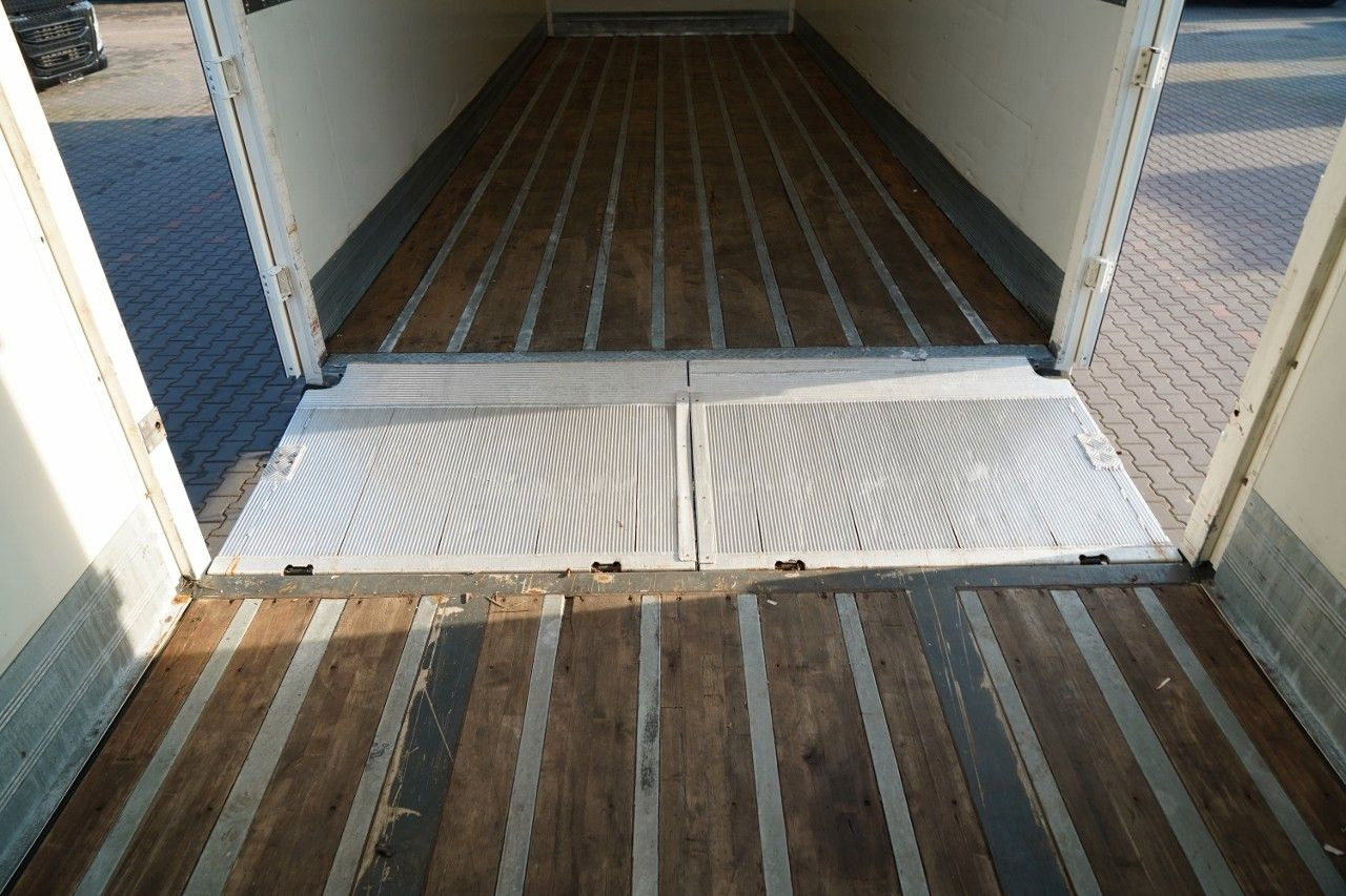 Камион сандучар DAF CF 450 / ZESTAW TANDEM / KONTENER / 120 M3 / PR: слика 21 Камион сандучар DAF CF 450 / ZESTAW TANDEM / KONTENER / 120 M3 / PR: слика 21