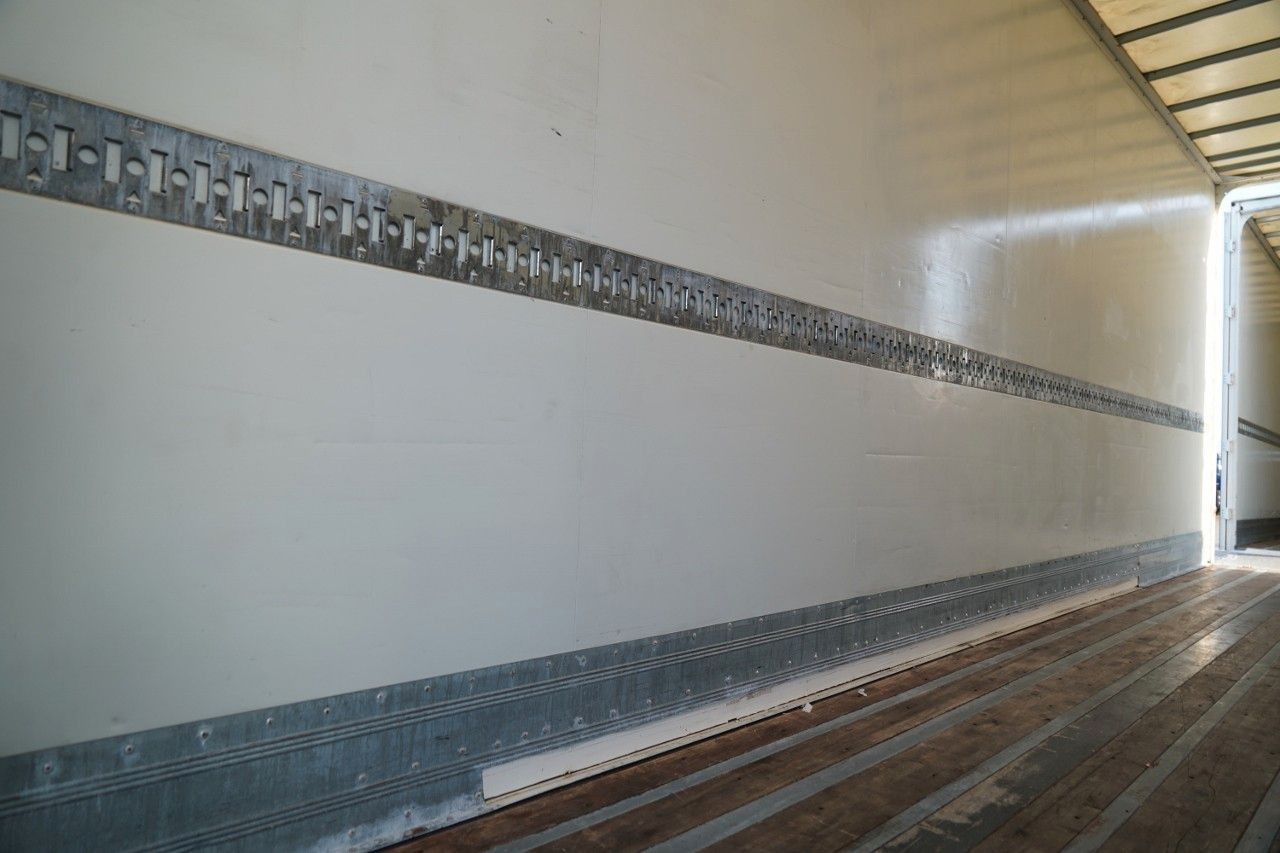 Камион сандучар DAF CF 450 / ZESTAW TANDEM / KONTENER / 120 M3 / PR: слика 19 Камион сандучар DAF CF 450 / ZESTAW TANDEM / KONTENER / 120 M3 / PR: слика 19