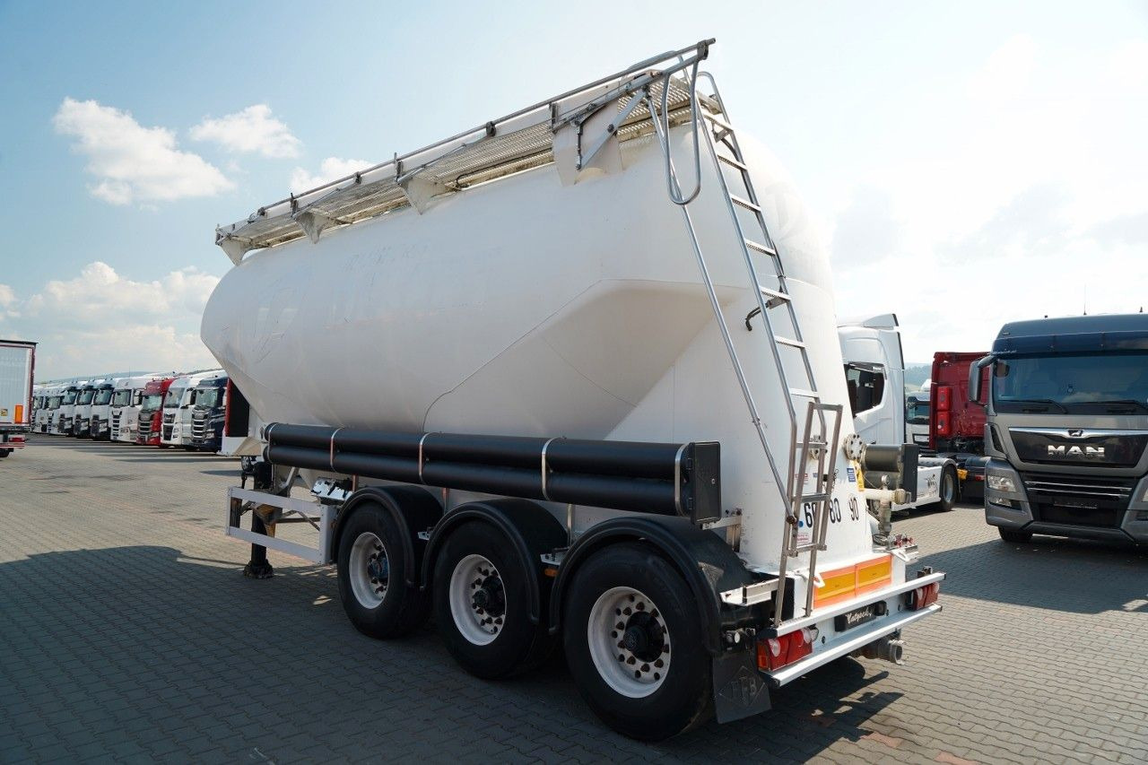 Feldbinder / CEMENTONACZEPA / 3 KOMORY / 36 000 - Полуприколка силос: слика 5 Feldbinder / CEMENTONACZEPA / 3 KOMORY / 36 000 - Полуприколка силос: слика 5