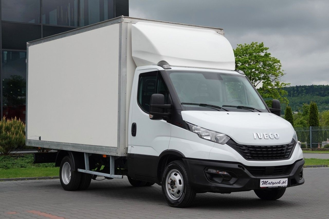Iveco DAILY 3,0 D / KONTENER / 2020 ROK /BLIŹNIAK / SP - Комбе ладилник: слика 1 Iveco DAILY 3,0 D / KONTENER / 2020 ROK /BLIŹNIAK / SP - Комбе ладилник: слика 1
