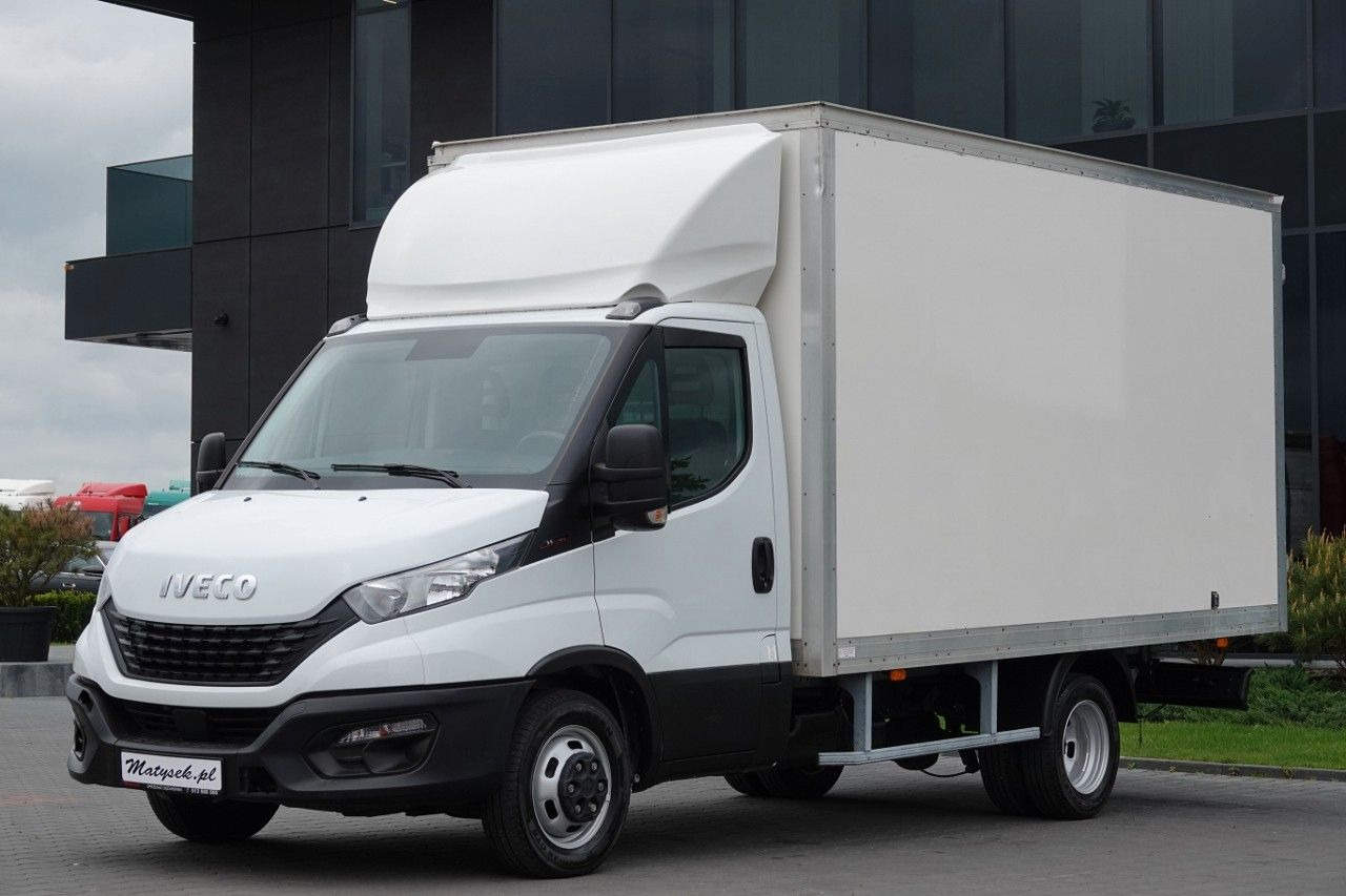 Iveco DAILY 3,0 D / KONTENER / 2020 ROK /BLIŹNIAK / SP - Комбе ладилник: слика 2 Iveco DAILY 3,0 D / KONTENER / 2020 ROK /BLIŹNIAK / SP - Комбе ладилник: слика 2