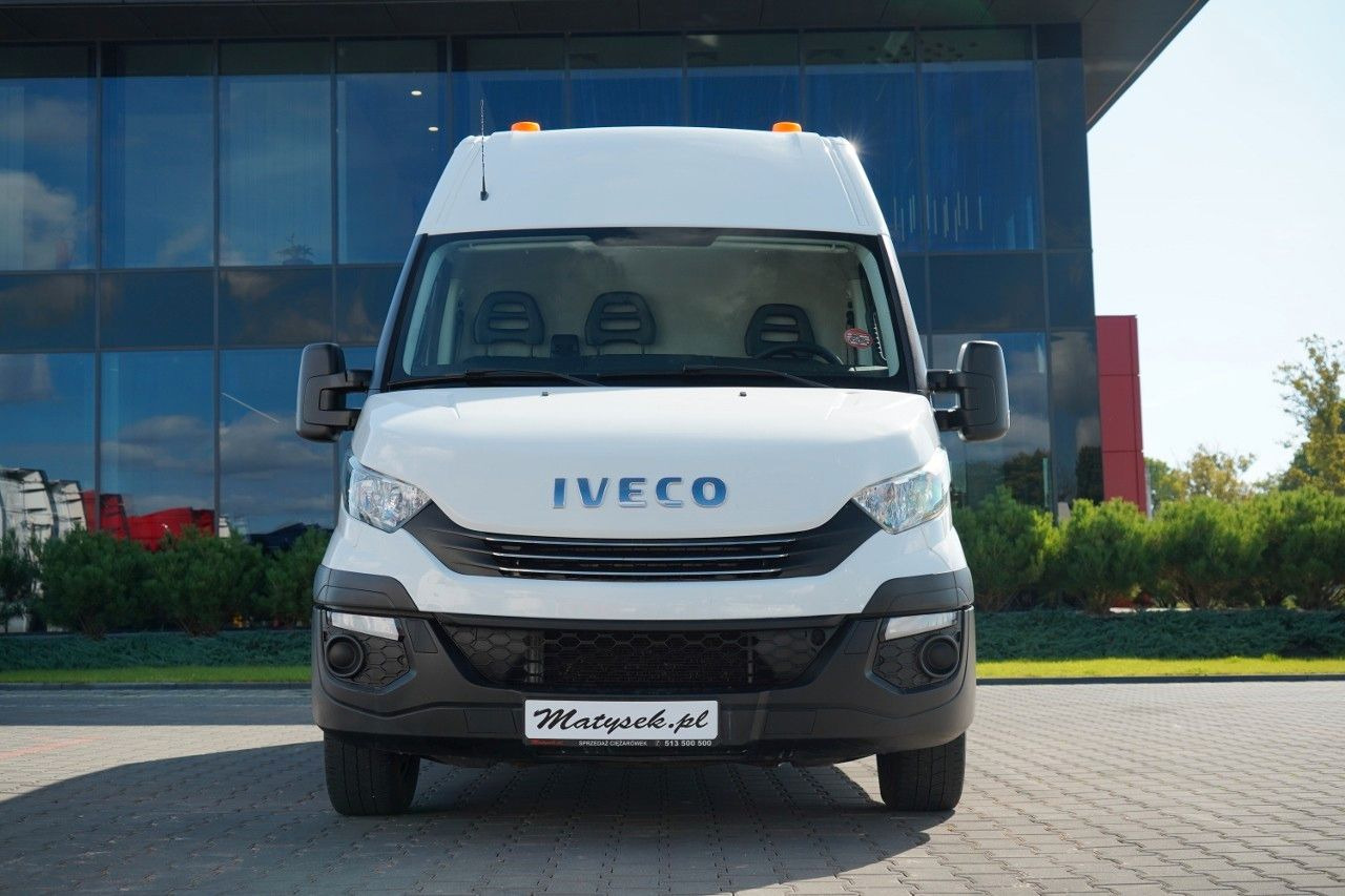 Iveco DAILY 35-140 / BLASZAK / ZABUDOWA WARSZTATOWA / - Товарно комбе: слика 3 Iveco DAILY 35-140 / BLASZAK / ZABUDOWA WARSZTATOWA / - Товарно комбе: слика 3
