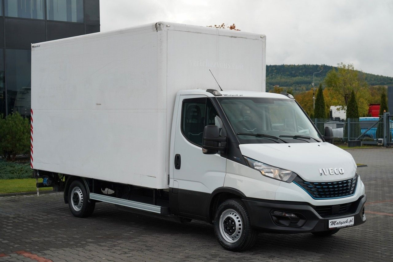 Iveco DAILY 35-NP / CNG / KONTENER / MANUAL / WINDA PA - Комбе ладилник: слика 2 Iveco DAILY 35-NP / CNG / KONTENER / MANUAL / WINDA PA - Комбе ладилник: слика 2