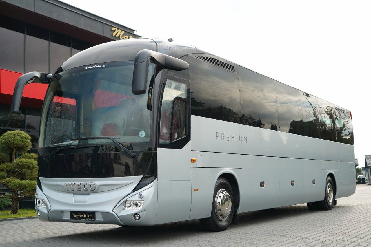Iveco MAGELYS / EURO 6 / SUPER STAN / TURYSTYCZNY / MA - Приградски автобус: слика 1 Iveco MAGELYS / EURO 6 / SUPER STAN / TURYSTYCZNY / MA - Приградски автобус: слика 1