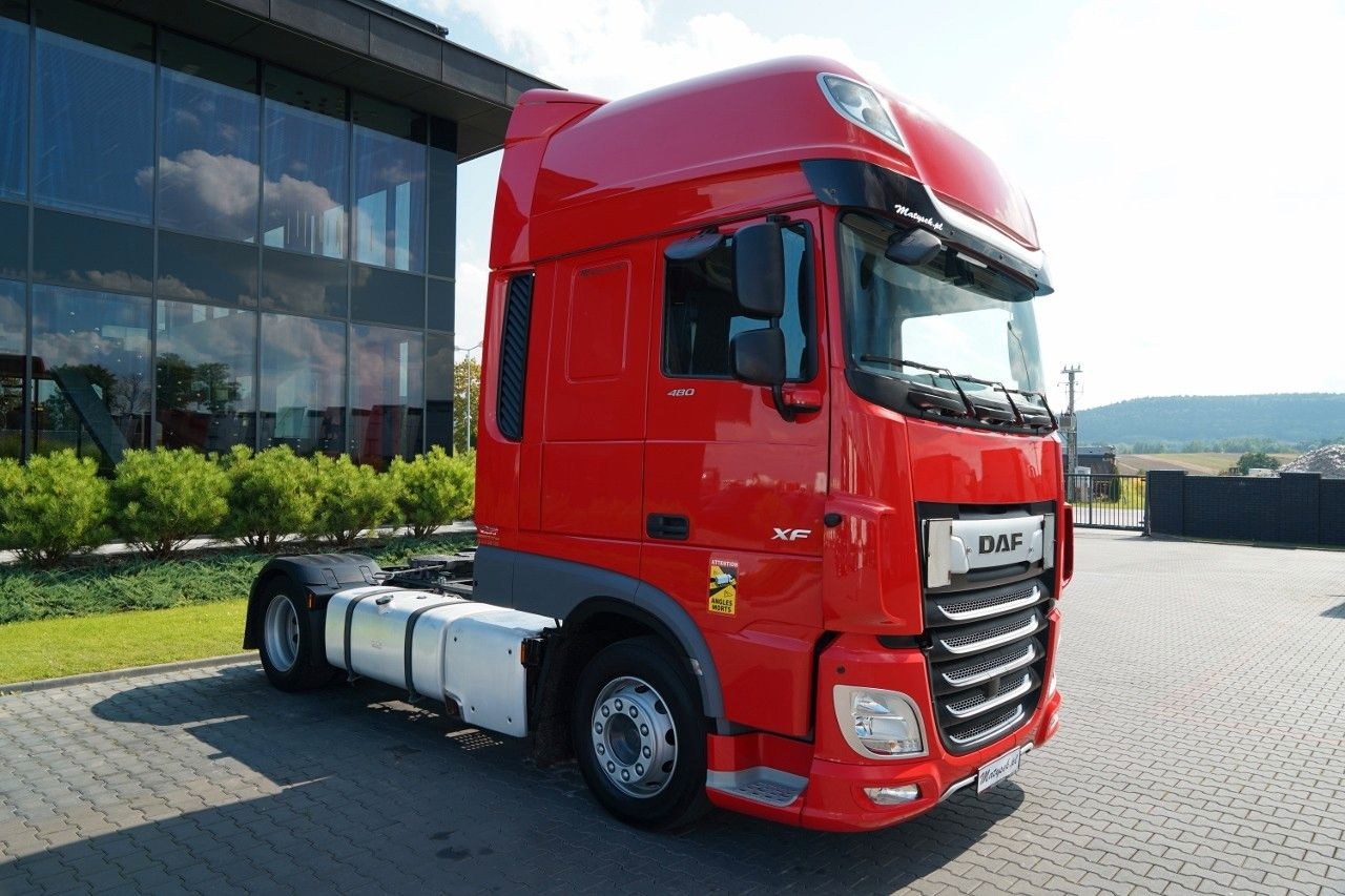DAF XF 480 / LOW DECK / MEGA / 2021 / SSC / PO KONTR - Камион влекач: слика 5 DAF XF 480 / LOW DECK / MEGA / 2021 / SSC / PO KONTR - Камион влекач: слика 5