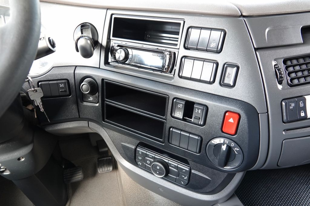 Камион влекач DAF XF 480 / SPACE CAB / I - PARK COOL / ALUFELGI: слика 14