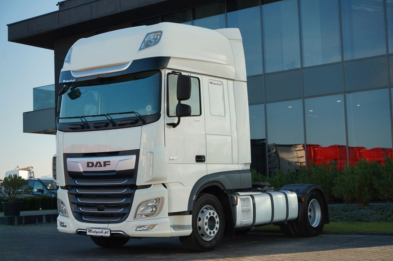 DAF XF 480 / SUPER SPACE CAB / / 2021 ROK - Камион влекач: слика 1 DAF XF 480 / SUPER SPACE CAB / / 2021 ROK - Камион влекач: слика 1