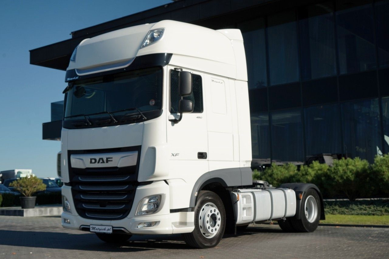 DAF XF 480 / SUPER SPACE CAB / OPONY 100% / 2021 RO - Камион влекач: слика 5 DAF XF 480 / SUPER SPACE CAB / OPONY 100% / 2021 RO - Камион влекач: слика 5