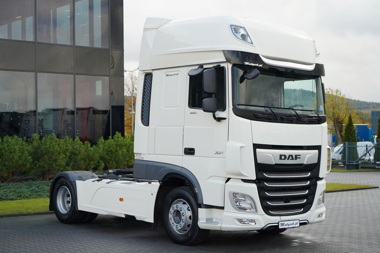 DAF XF 480 / SUPER SPACE CAB / OPONY 100% / 2021 ROK - Камион влекач: слика 4 DAF XF 480 / SUPER SPACE CAB / OPONY 100% / 2021 ROK - Камион влекач: слика 4