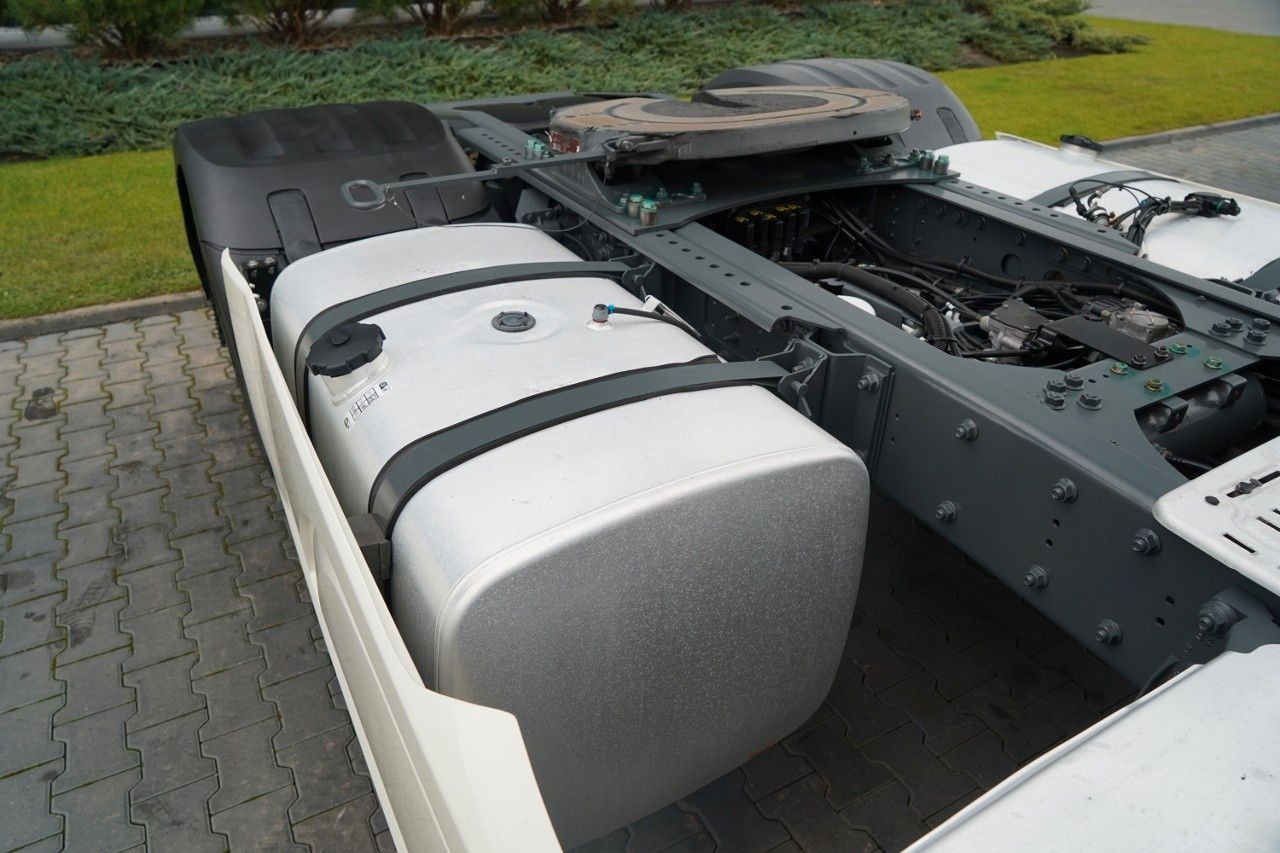 Лизинг на  DAF XF 480 / SUPER SPACE CAB / OPONY 100% / 2021 ROK DAF XF 480 / SUPER SPACE CAB / OPONY 100% / 2021 ROK: слика 17