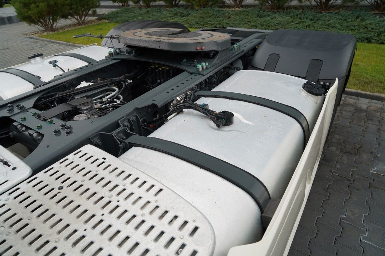 Лизинг на  DAF XF 480 / SUPER SPACE CAB / OPONY 100% / 2021 ROK DAF XF 480 / SUPER SPACE CAB / OPONY 100% / 2021 ROK: слика 12