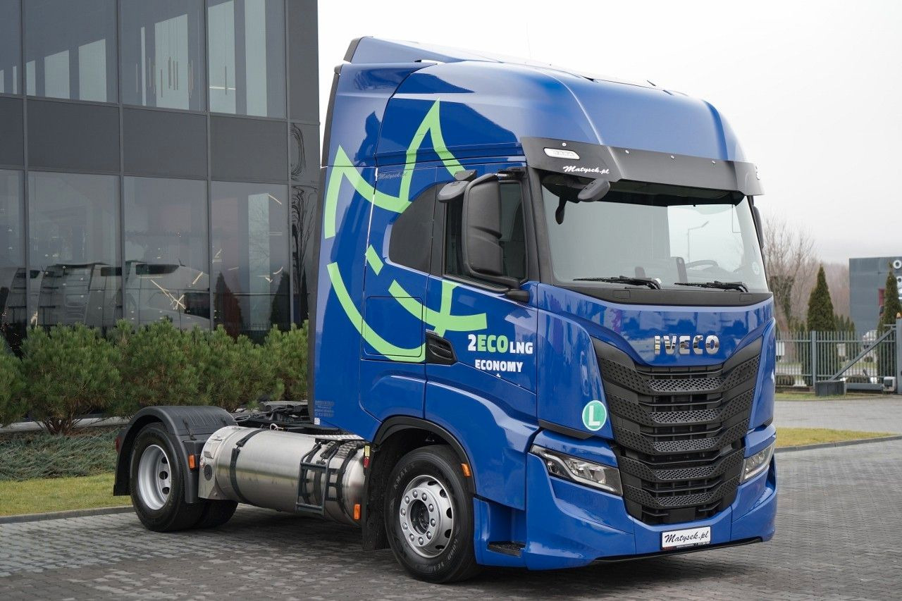 Iveco S-WAY / 460 / RETARDER / LNG - Камион влекач: слика 2 Iveco S-WAY / 460 / RETARDER / LNG - Камион влекач: слика 2