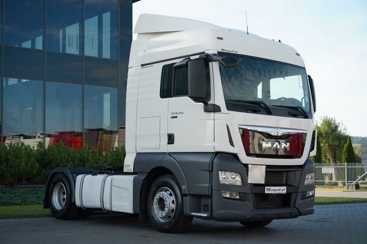 MAN TGX 18. 440 / XLX / STANDARD / 2016 ROK / - Камион влекач: слика 1 MAN TGX 18. 440 / XLX / STANDARD / 2016 ROK / - Камион влекач: слика 1