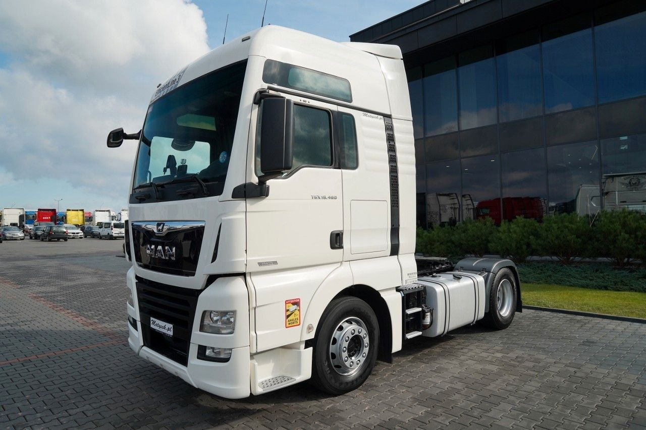MAN TGX 18.460 / XXL / RETARDER / NAVI RIO - Камион влекач: слика 2 MAN TGX 18.460 / XXL / RETARDER / NAVI RIO - Камион влекач: слика 2