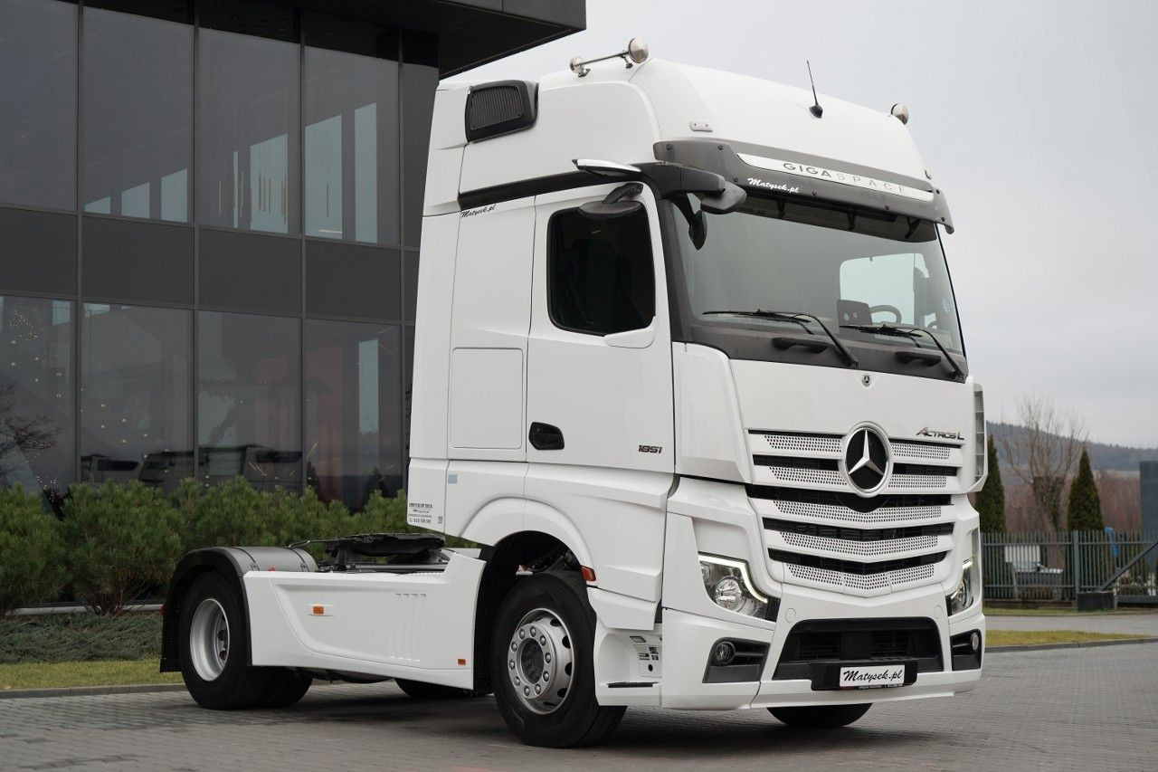 Mercedes-Benz ACTROS 1851 / RETARDER / GIGA SPACE / EURO 6 / - Камион влекач: слика 1 Mercedes-Benz ACTROS 1851 / RETARDER / GIGA SPACE / EURO 6 / - Камион влекач: слика 1