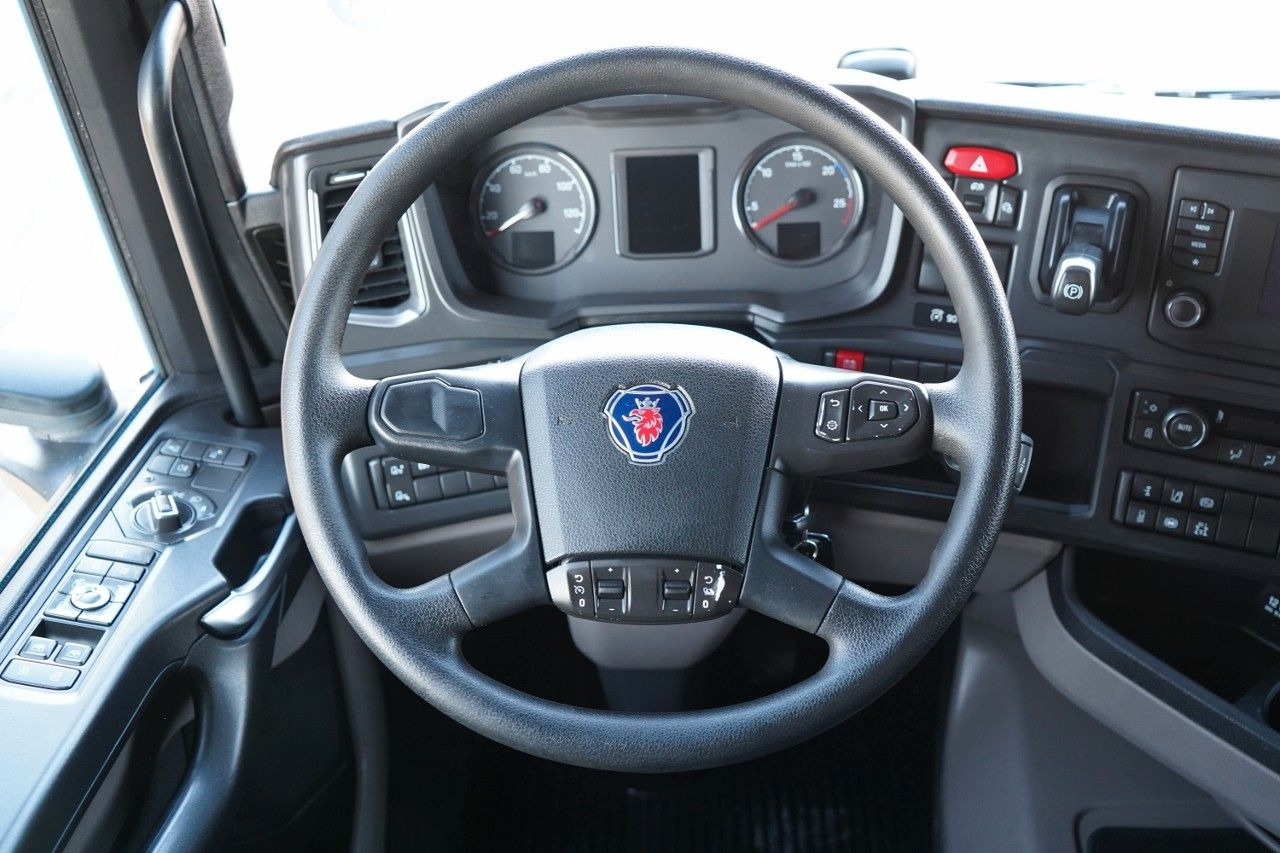 Камион влекач Scania R 450 / HYDRAULIKA / PEŁNY ADR / RETARDER / I-PA: слика 26