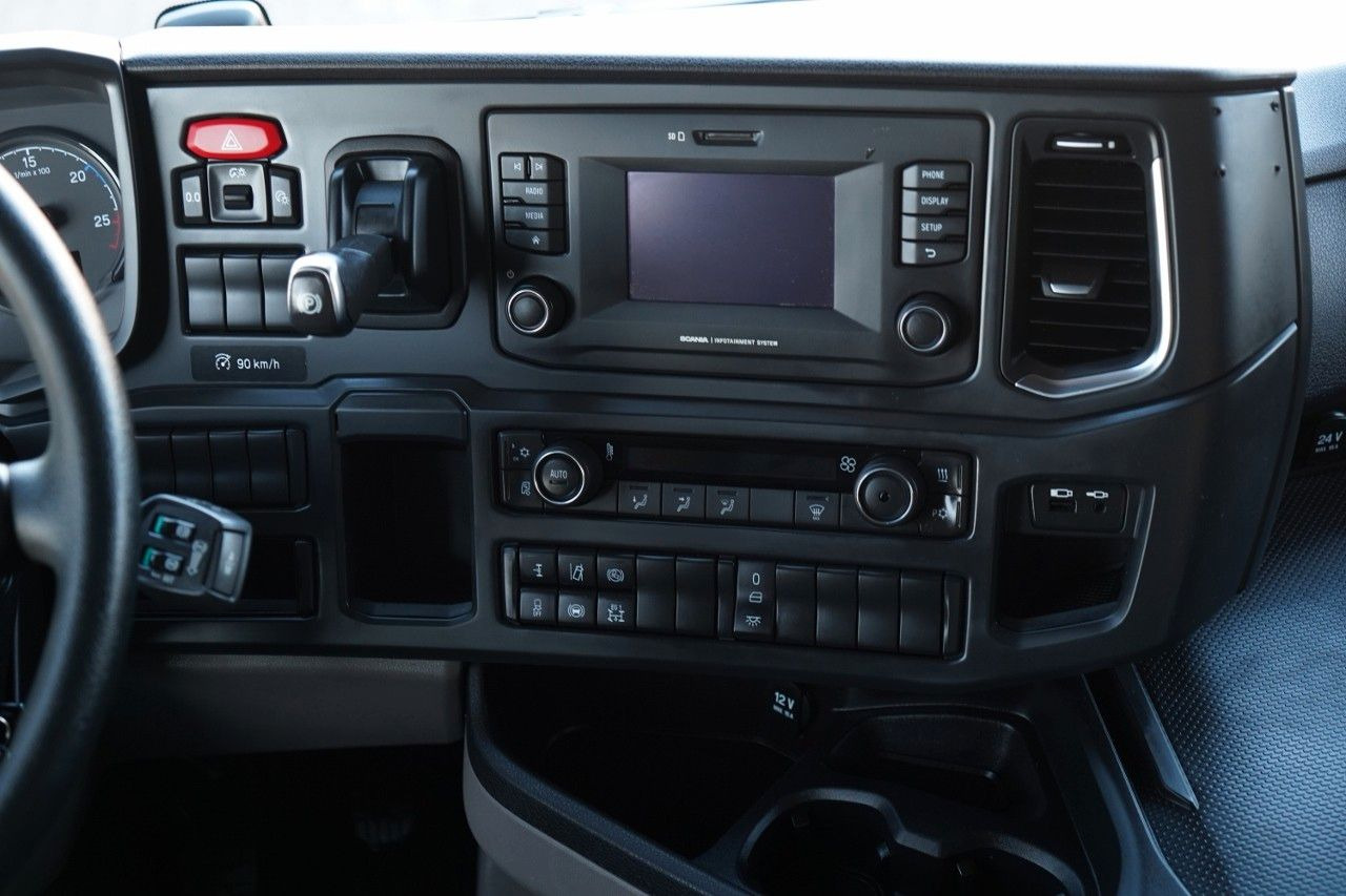 Камион влекач Scania R 450 / HYDRAULIKA / PEŁNY ADR / RETARDER / I-PA: слика 28