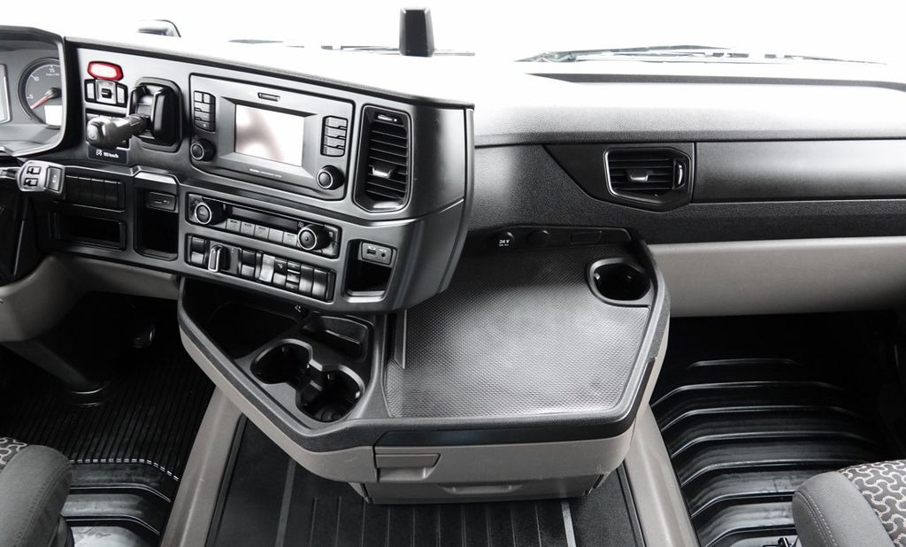 Камион влекач Scania R 500 / RETARDER / I-PARK COOL / NOWE OPONY /: слика 16