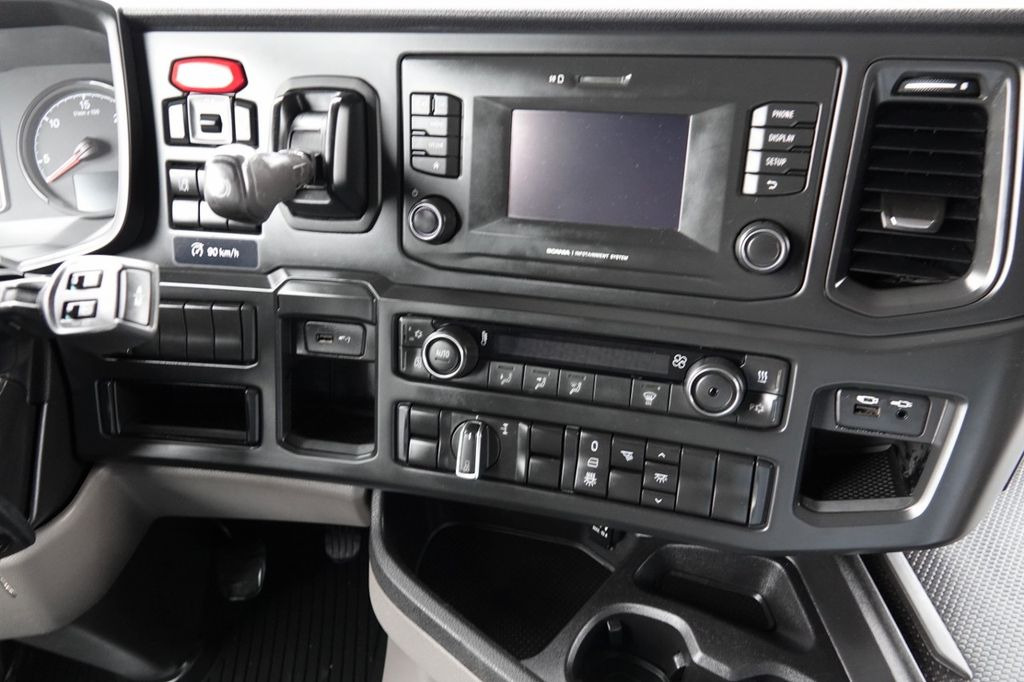 Камион влекач Scania R 500 / RETARDER / I-PARK COOL / NOWE OPONY /: слика 15