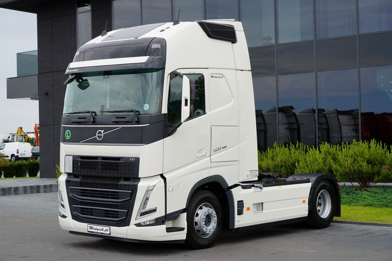 Volvo FH 500 / XXL / 2024 / I-PARK COOL / SKÓRY / I-SH - Камион влекач: слика 2 Volvo FH 500 / XXL / 2024 / I-PARK COOL / SKÓRY / I-SH - Камион влекач: слика 2