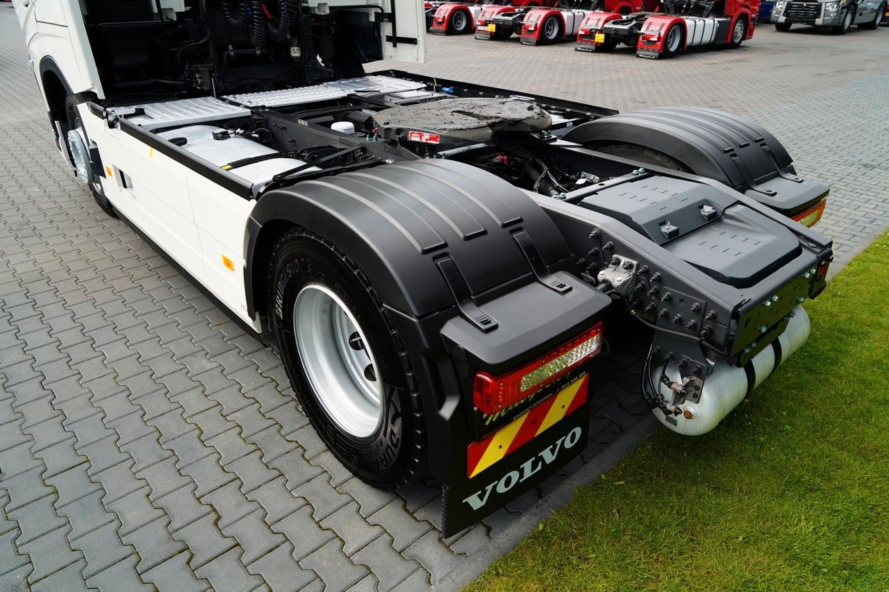 Volvo FH 500 / XXL / 2024 / I-PARK COOL / SKÓRY / I-SH - Камион влекач: слика 5 Volvo FH 500 / XXL / 2024 / I-PARK COOL / SKÓRY / I-SH - Камион влекач: слика 5