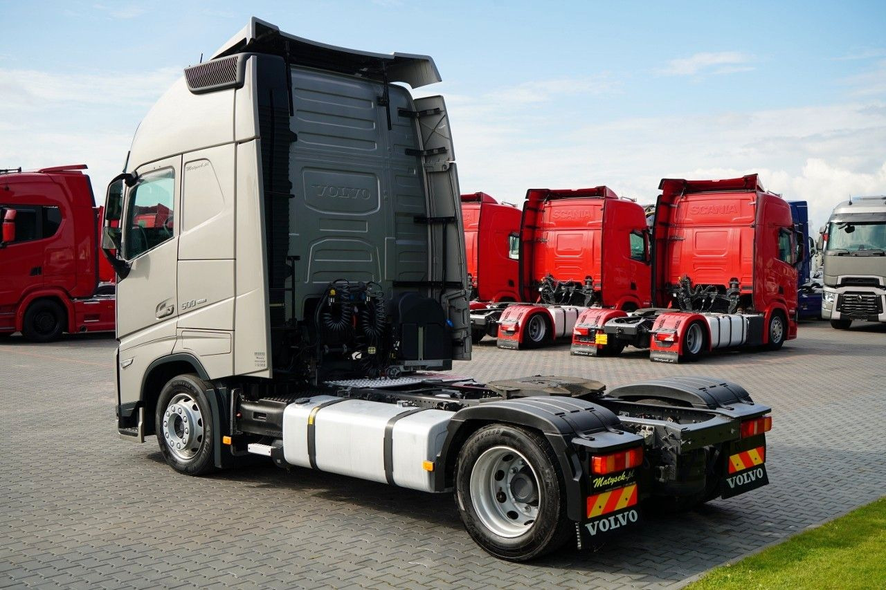 Volvo FH 500 / XXL / I-SAVE / LOWDECK / MEGA / I-PARK Volvo FH 500 / XXL / I-SAVE / LOWDECK / MEGA / I-PARK - Камион влекач: слика 4 Volvo FH 500 / XXL / I-SAVE / LOWDECK / MEGA / I-PARK Volvo FH 500 / XXL / I-SAVE / LOWDECK / MEGA / I-PARK - Камион влекач: слика 4