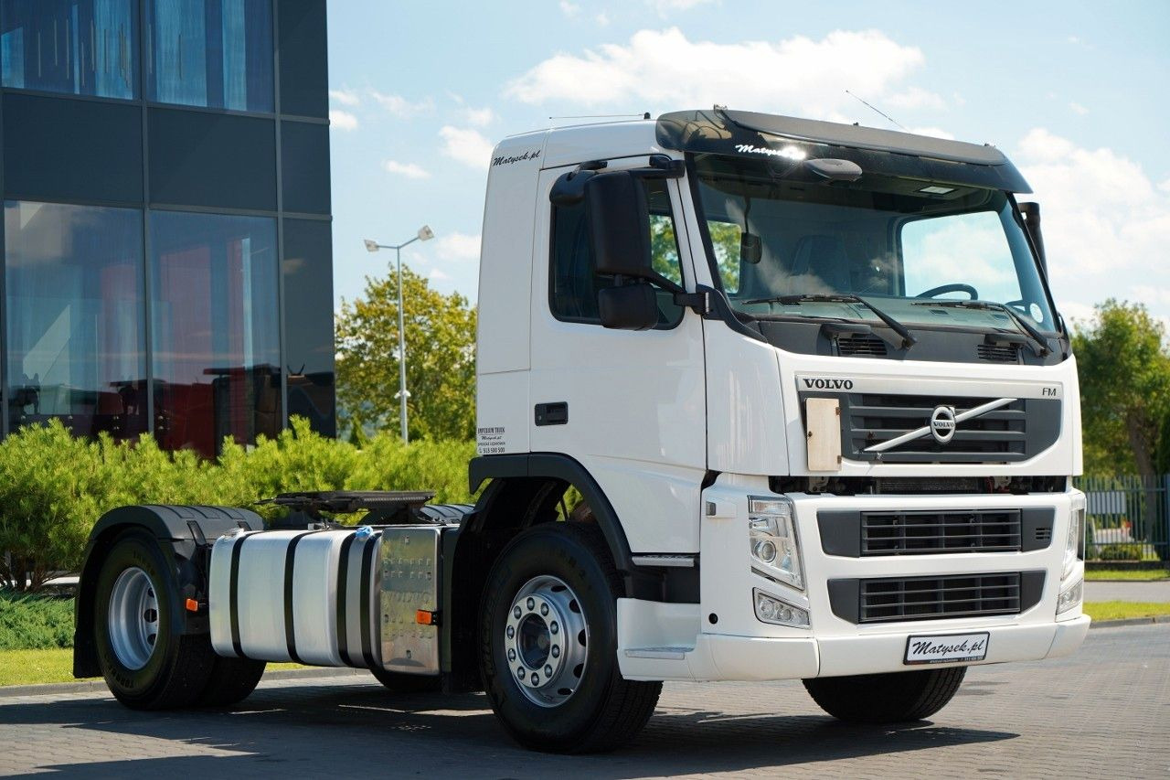 Volvo FM 380 / PEŁNY ADR / NISKA KABINA / DZIENNA KABI - Камион влекач: слика 1 Volvo FM 380 / PEŁNY ADR / NISKA KABINA / DZIENNA KABI - Камион влекач: слика 1