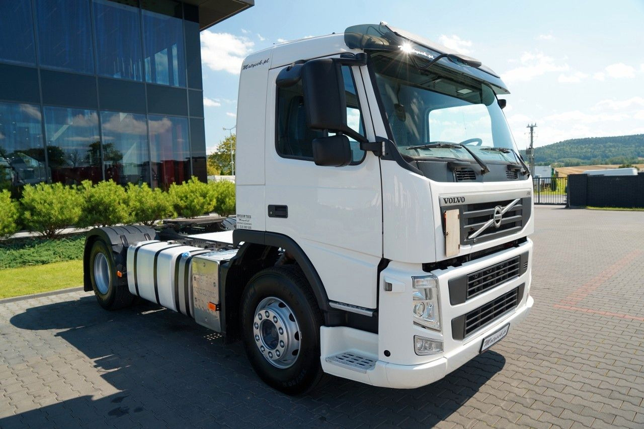 Volvo FM 380 / PEŁNY ADR / NISKA KABINA / DZIENNA KABI - Камион влекач: слика 2 Volvo FM 380 / PEŁNY ADR / NISKA KABINA / DZIENNA KABI - Камион влекач: слика 2