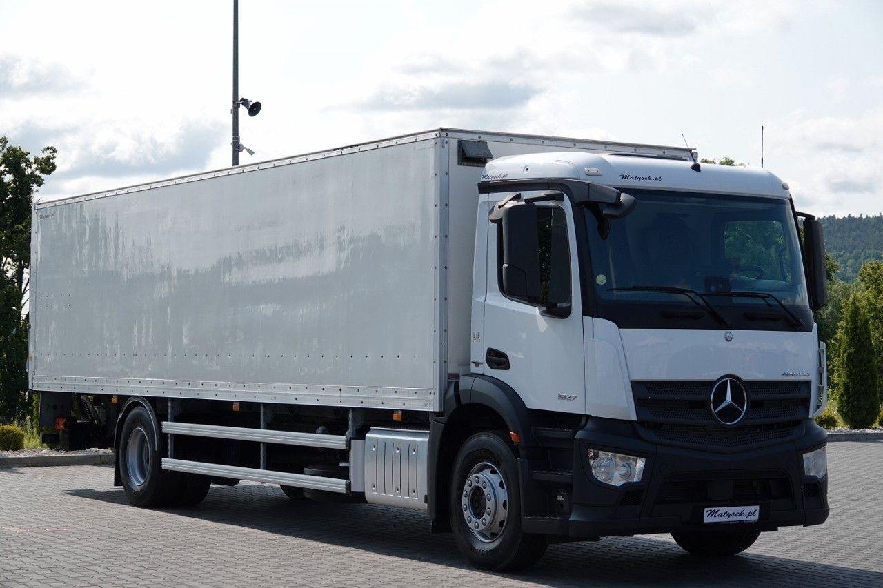 Mercedes-Benz ANTOS 1827 / SOLÓWKA / KONTENER 9 M / WINDA / PO - Камион сандучар: слика 1 Mercedes-Benz ANTOS 1827 / SOLÓWKA / KONTENER 9 M / WINDA / PO - Камион сандучар: слика 1