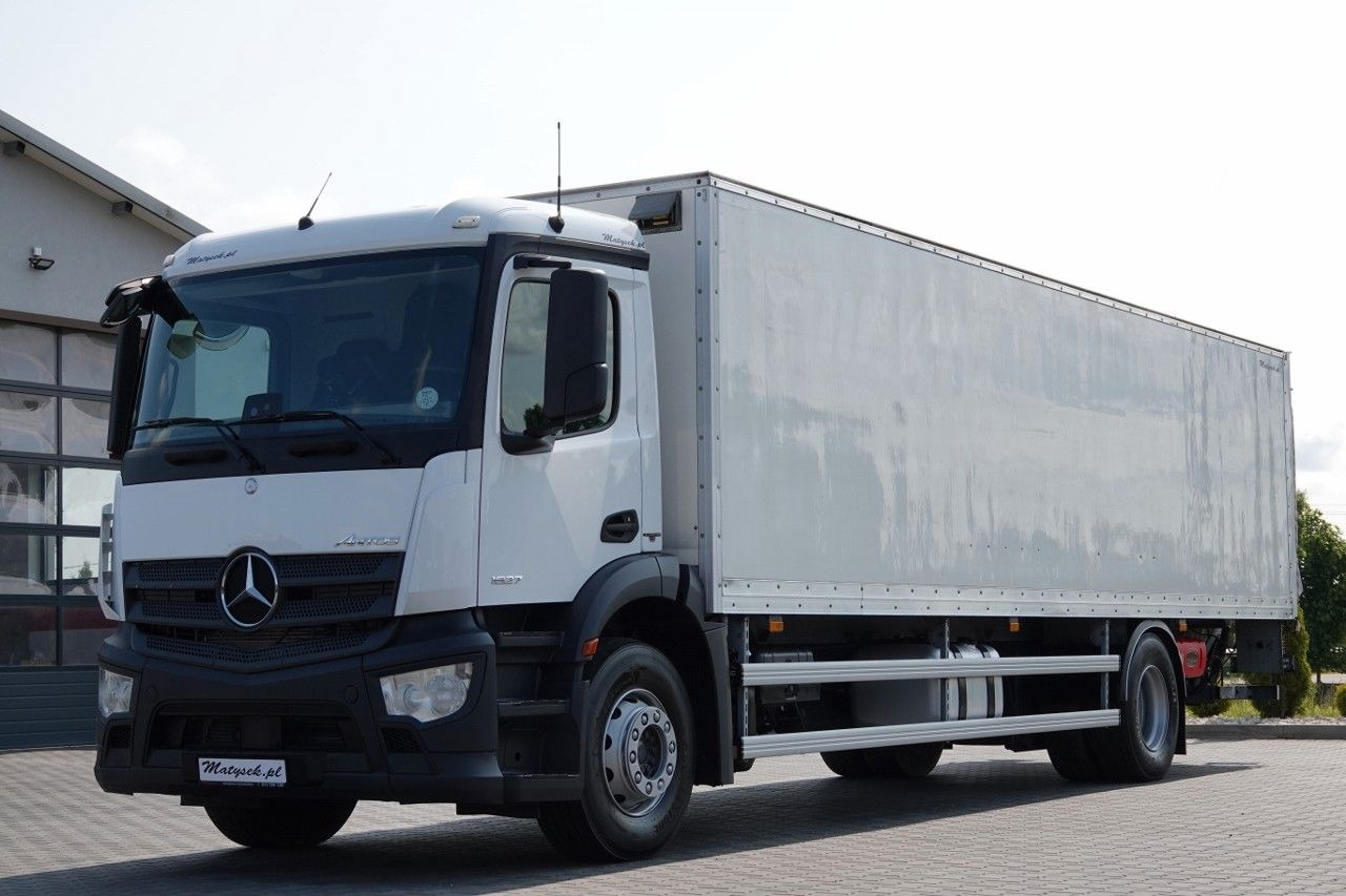 Mercedes-Benz ANTOS 1827 / SOLÓWKA / KONTENER 9 M / WINDA / PO - Камион сандучар: слика 2 Mercedes-Benz ANTOS 1827 / SOLÓWKA / KONTENER 9 M / WINDA / PO - Камион сандучар: слика 2