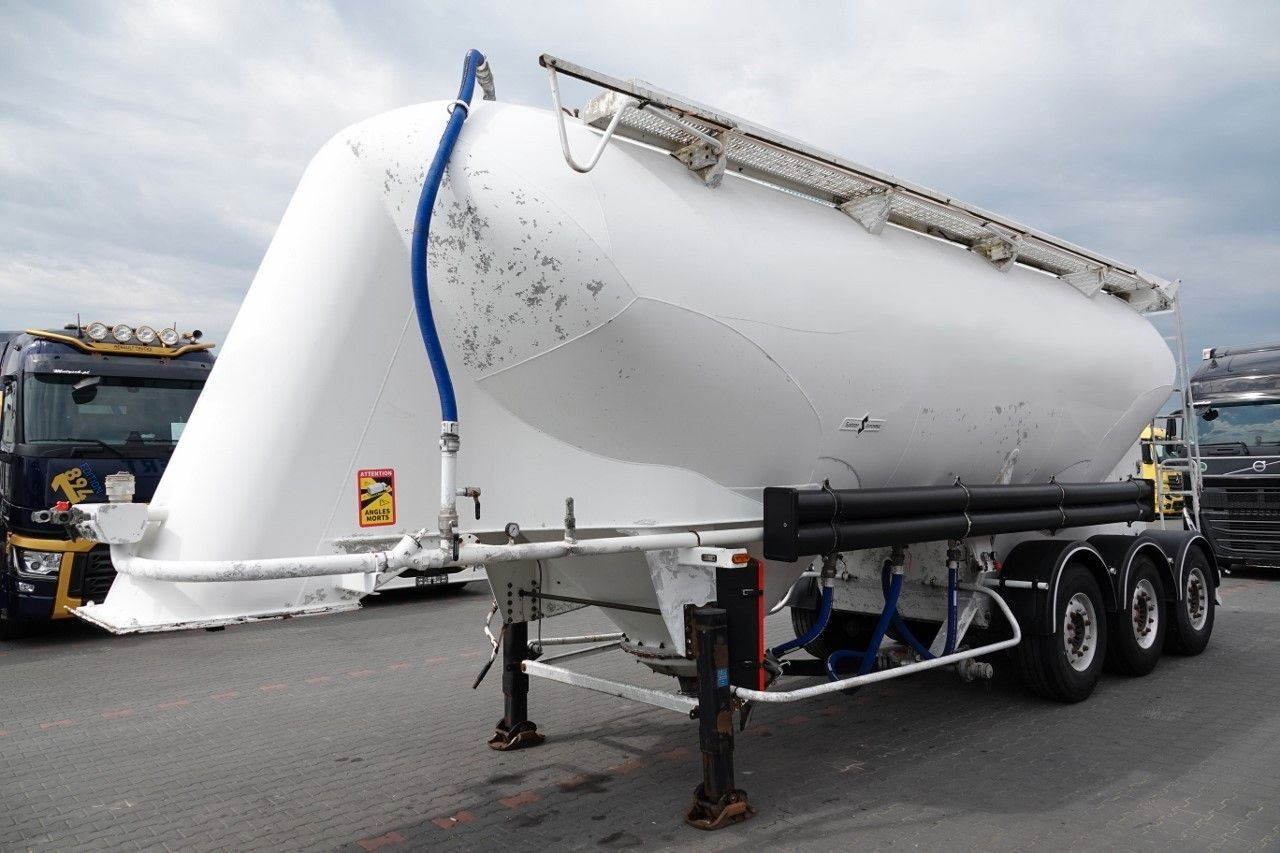 Spitzer CEMENTONACZEPA / 37 000 L / SILOS / 3 KOMORY - Полуприколка силос: слика 4 Spitzer CEMENTONACZEPA / 37 000 L / SILOS / 3 KOMORY - Полуприколка силос: слика 4
