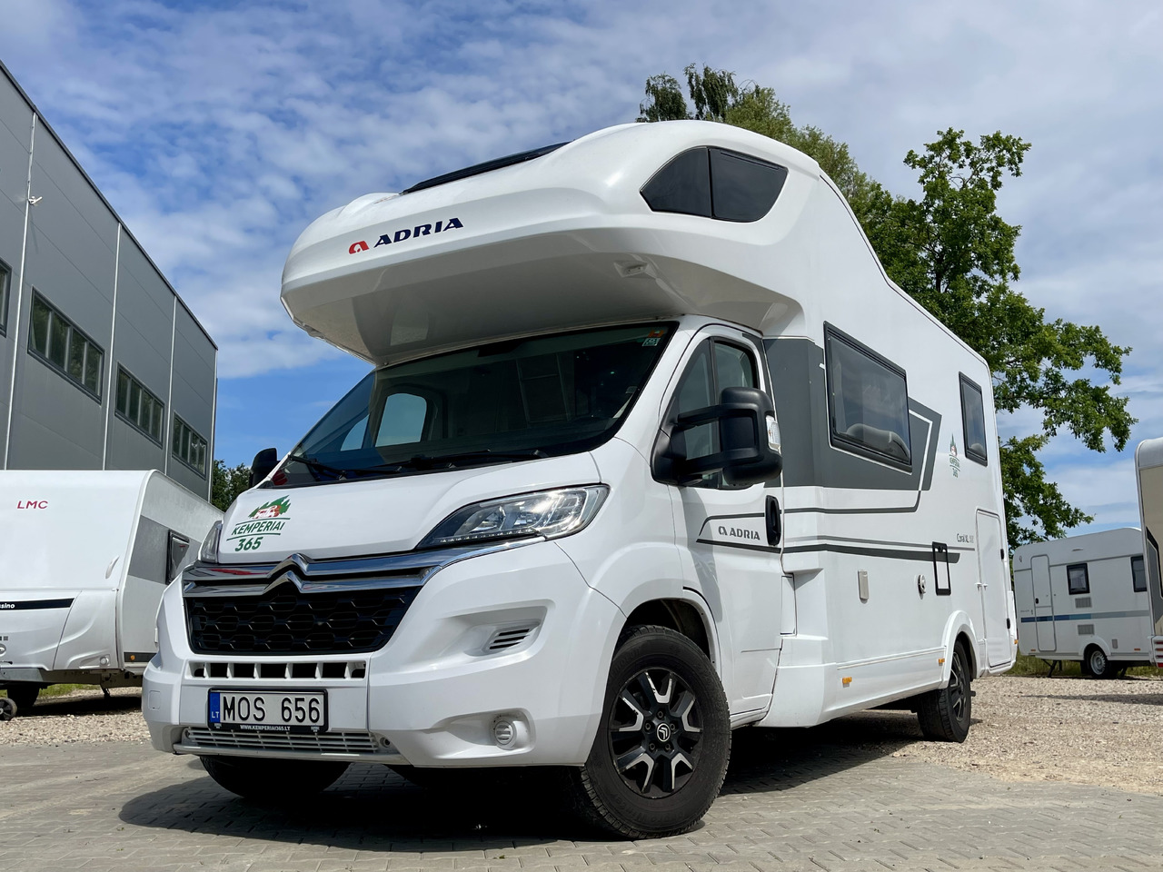ADRIA - Алковен кампер: слика 2 ADRIA - Алковен кампер: слика 2