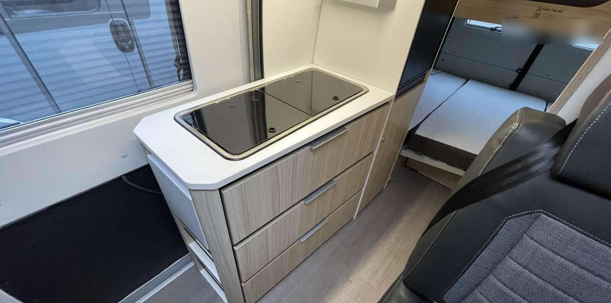 Adria Twin 600 SP Family - Кампер комбе: слика 5 Adria Twin 600 SP Family - Кампер комбе: слика 5