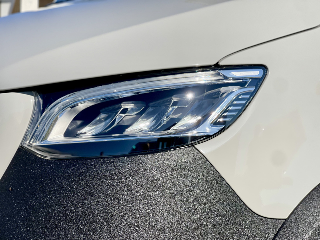 HYMER / ERIBA Cross Trail - Полуинтегриран кампер: слика 4 HYMER / ERIBA Cross Trail - Полуинтегриран кампер: слика 4