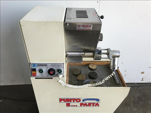 Dominioni Punto and Pasta Pasta extruder machine - Опрема за обработка на храна: слика 2 Dominioni Punto and Pasta Pasta extruder machine - Опрема за обработка на храна: слика 2