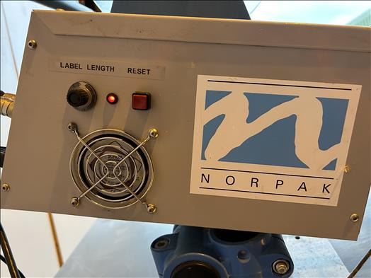Norpak Rover150 label applicator - Машина за пакување: слика 4 Norpak Rover150 label applicator - Машина за пакување: слика 4