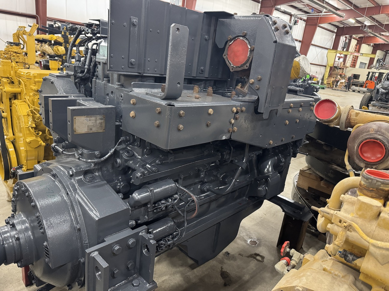 Komatsu SAA6D170E-5 - Мотор за Градежна машина: слика 1 Komatsu SAA6D170E-5 - Мотор за Градежна машина: слика 1