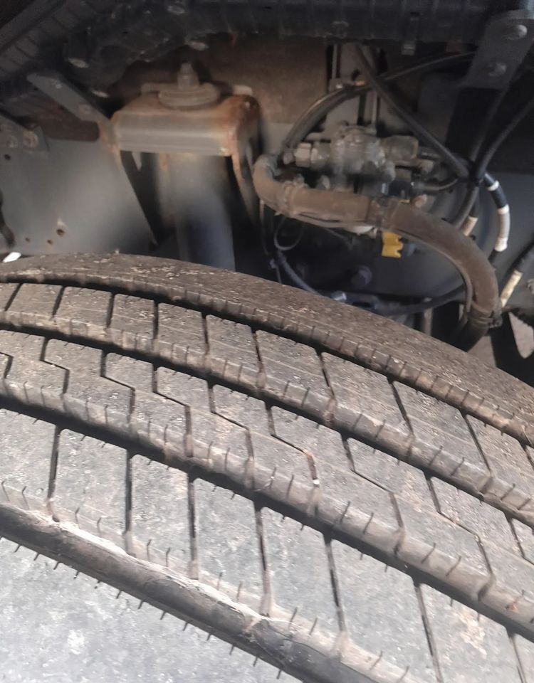 DAF XF 106 450 / BDF RETARDER - Камион со кабинска шасија: слика 2 DAF XF 106 450 / BDF RETARDER - Камион со кабинска шасија: слика 2