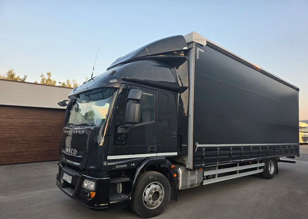 Iveco EUROCARGO 160E28 19 PAL. / FIRANKA / MANUAL / - Камион со церада: слика 1 Iveco EUROCARGO 160E28 19 PAL. / FIRANKA / MANUAL / - Камион со церада: слика 1