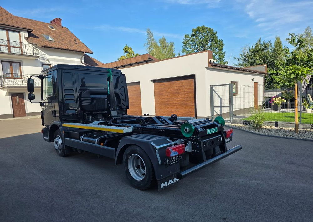 MAN TGL 12.250 nowe urządzenie hakowe SKIBICKI HKS 8/3300 ATEGO / TGM - Камион со кука за подигање: слика 3 MAN TGL 12.250 nowe urządzenie hakowe SKIBICKI HKS 8/3300 ATEGO / TGM - Камион со кука за подигање: слика 3