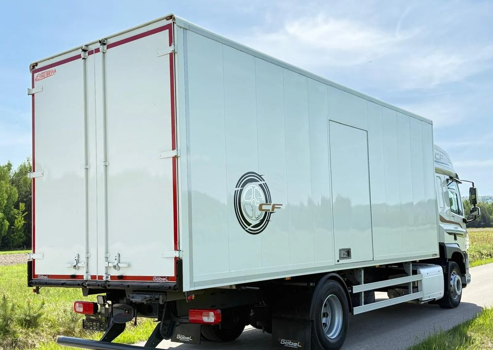 DAF CF 330/10.2017/KONTENER/IZOTERMA/WINDA/18 PALET/E6/NISKI PRZEBIEG/Z NIEMIEC/JAK NOWY/DUŻY SILNIK/ - Камион сандучар: слика 5 DAF CF 330/10.2017/KONTENER/IZOTERMA/WINDA/18 PALET/E6/NISKI PRZEBIEG/Z NIEMIEC/JAK NOWY/DUŻY SILNIK/ - Камион сандучар: слика 5