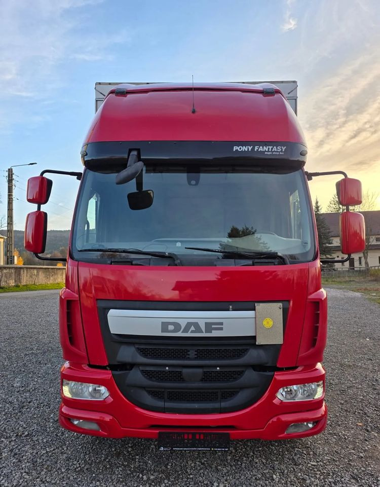 DAF LF 290 / WINDA / 16TON DMC / 3M WYSOKOŚĆ / JUMBO / FIRANKA / SYPIALKA / AUTOMAT / JEDEN WŁAŚCICIE / EURO 6 / 2017/ SPROWADZONY / 19 PALET / DUŻA ŁADOWNOŚĆ / - Камион со церада: слика 3 DAF LF 290 / WINDA / 16TON DMC / 3M WYSOKOŚĆ / JUMBO / FIRANKA / SYPIALKA / AUTOMAT / JEDEN WŁAŚCICIE / EURO 6 / 2017/ SPROWADZONY / 19 PALET / DUŻA ŁADOWNOŚĆ / - Камион со церада: слика 3