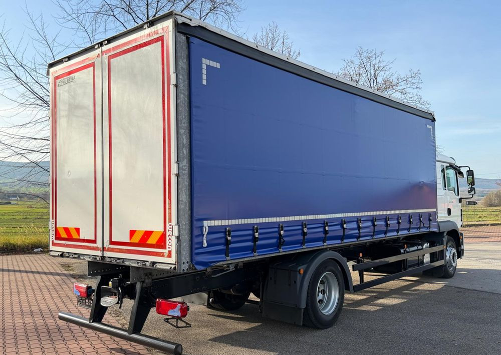 MAN TGM 15.290 / FIRANKA / 2016R / KLIMA POSTOJOWA /SPROWADZONY/ 8T ŁADOWNOŚĆ / 17 PALET / E6 / WINDA / - Камион со церада: слика 5 MAN TGM 15.290 / FIRANKA / 2016R / KLIMA POSTOJOWA /SPROWADZONY/ 8T ŁADOWNOŚĆ / 17 PALET / E6 / WINDA / - Камион со церада: слика 5