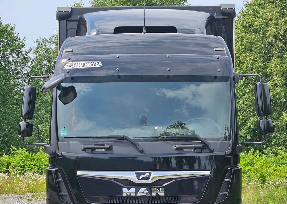 MAN TGM 15.290 / FIRANKA / 2019R / SPROWADZONY/ 7500 ŁADOWNOŚĆ / 18 PALET / E6 / JAK NOWY / WINDA / - Камион со церада: слика 5 MAN TGM 15.290 / FIRANKA / 2019R / SPROWADZONY/ 7500 ŁADOWNOŚĆ / 18 PALET / E6 / JAK NOWY / WINDA / - Камион со церада: слика 5