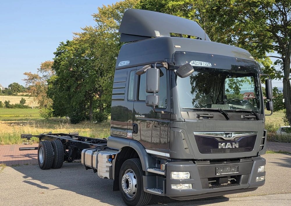 MAN TGM 15.290 / RAMA DO ZABUDOWY / AUTOMAT / SPROWADZONY / E6 / LIFT / ROZSTAW OSI 5.5M / LAWETA / POMOC DROGOWA / STAN BARDZO DOBRY/ - Камион со кабинска шасија: слика 4 MAN TGM 15.290 / RAMA DO ZABUDOWY / AUTOMAT / SPROWADZONY / E6 / LIFT / ROZSTAW OSI 5.5M / LAWETA / POMOC DROGOWA / STAN BARDZO DOBRY/ - Камион со кабинска шасија: слика 4
