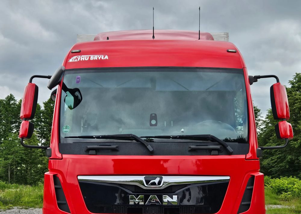 MAN TGM 18.290/15.290/E6/21PALET/9400 ŁADOWNOŚĆ/SERWISOWANY/NISKI PRZEBIEG/WINDA/FIRANKA/SPROWADZONY/2019/NISKI PRZEBIEG/PIERWSZY WŁAŚCICIEL/ - Камион со церада: слика 3 MAN TGM 18.290/15.290/E6/21PALET/9400 ŁADOWNOŚĆ/SERWISOWANY/NISKI PRZEBIEG/WINDA/FIRANKA/SPROWADZONY/2019/NISKI PRZEBIEG/PIERWSZY WŁAŚCICIEL/ - Камион со церада: слика 3