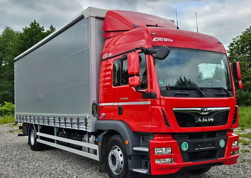 MAN TGM 18.290/15.290/E6/21PALET/9400 ŁADOWNOŚĆ/SERWISOWANY/NISKI PRZEBIEG/WINDA/FIRANKA/SPROWADZONY/2019/NISKI PRZEBIEG/PIERWSZY WŁAŚCICIEL/ - Камион со церада: слика 1 MAN TGM 18.290/15.290/E6/21PALET/9400 ŁADOWNOŚĆ/SERWISOWANY/NISKI PRZEBIEG/WINDA/FIRANKA/SPROWADZONY/2019/NISKI PRZEBIEG/PIERWSZY WŁAŚCICIEL/ - Камион со церада: слика 1