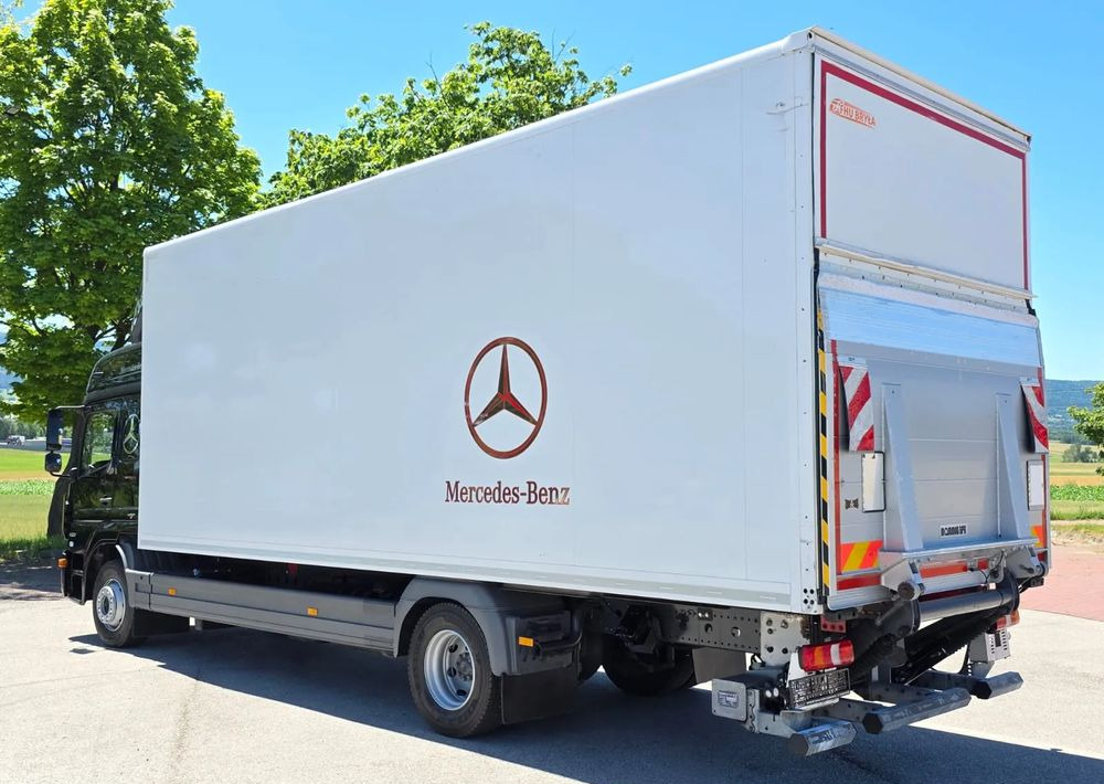 Mercedes-Benz ATEGO 1527/1530/IZOTERMA/WINDA/SPROWADZONY/E6/PIERWSZY WŁAŚCICIEL/AUTOMAT/18EURO PALET/STAN BARDZO DOBRY - Камион ладилник: слика 4 Mercedes-Benz ATEGO 1527/1530/IZOTERMA/WINDA/SPROWADZONY/E6/PIERWSZY WŁAŚCICIEL/AUTOMAT/18EURO PALET/STAN BARDZO DOBRY - Камион ладилник: слика 4